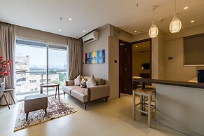 AR Suites Jewels Royale