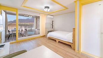 Ganghwa The Starspa Pension