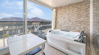 Ganghwa The Starspa Pension