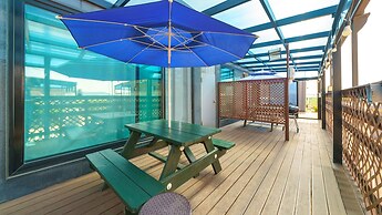 Ganghwa The Starspa Pension