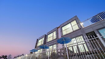 Ganghwa The Starspa Pension