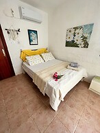 Tenedos Tatil Odaları