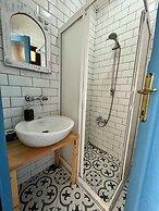 Tenedos Tatil Odaları