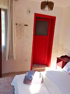 Tenedos Tatil Odaları