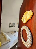 Tenedos Tatil Odaları