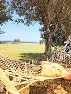 Tenedos Tatil Odaları