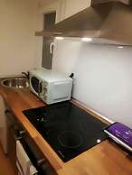 Luxurious Cozy Stay in the Heart of the City