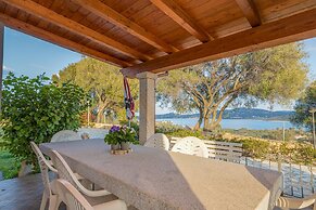 Bella Vista House With Sea View