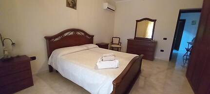 Immaculate 4-bed House in Cassino Villa Aurora