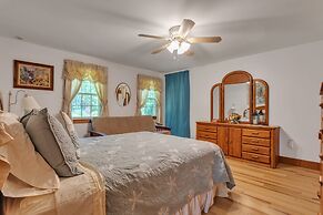Cozy Bungalow Just Minutes From Mystic, Westerly Beaches, Boating And