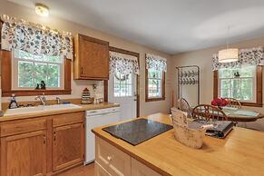 Cozy Bungalow Just Minutes From Mystic, Westerly Beaches, Boating And