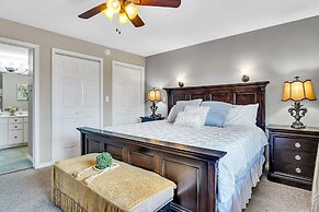 Pointe Of View 2 Bedroom Condo by RedAwning