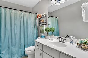 Pointe Of View 2 Bedroom Condo by RedAwning