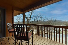 Pointe Of View 2 Bedroom Condo by RedAwning