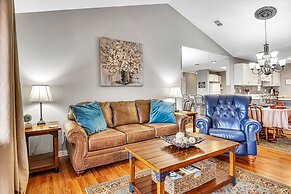 Pointe Of View 2 Bedroom Condo by RedAwning