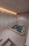 So White Club Resort