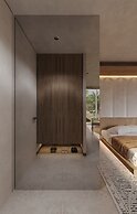 So White Club Resort