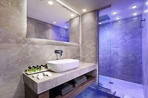 So White Beach Resort