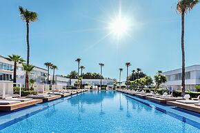 So White Beach Resort