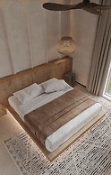 So White Club Resort