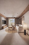So White Club Resort
