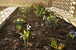 Hollicarrs - Bluebell Lodge