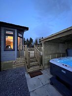 Hollicarrs - Bluebell Lodge