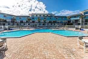 Maria's Lovely Beachfront home