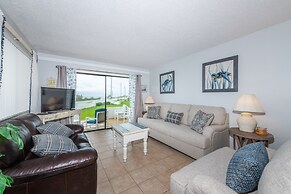 Maria's Lovely Beachfront home