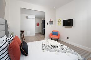 François-Denis Apartments