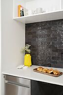 François-Denis Apartments