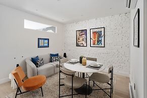 François-Denis Apartments