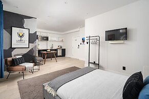 François-Denis Apartments