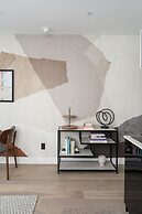 François-Denis Apartments