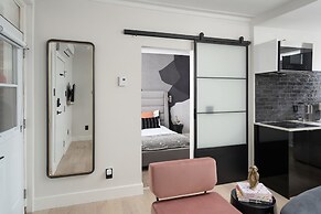 François-Denis Apartments