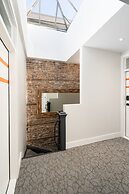 François-Denis Apartments