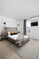 François-Denis Apartments