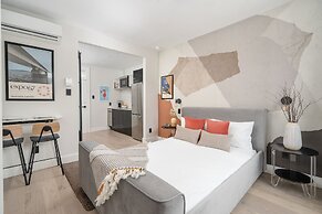 François-Denis Apartments