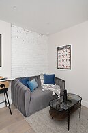 François-Denis Apartments