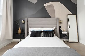 François-Denis Apartments