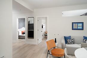 François-Denis Apartments