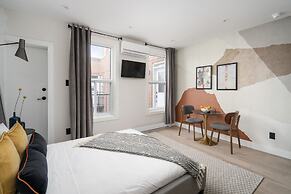 François-Denis Apartments