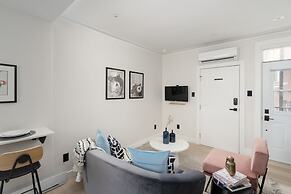 François-Denis Apartments