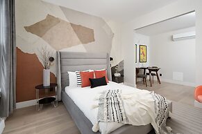 François-Denis Apartments