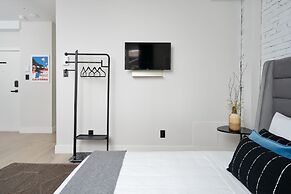 François-Denis Apartments