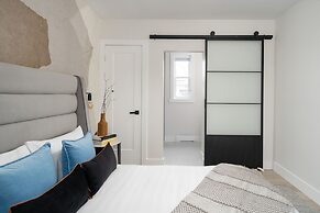 François-Denis Apartments