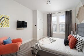 François-Denis Apartments