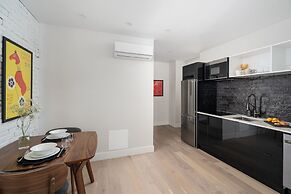 François-Denis Apartments