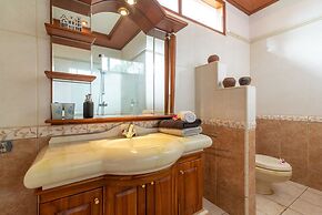 Villa Gunung Paradise Retreat