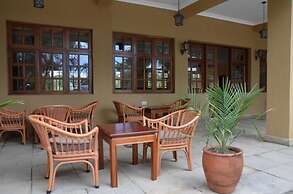 Chambai Safari Hotel